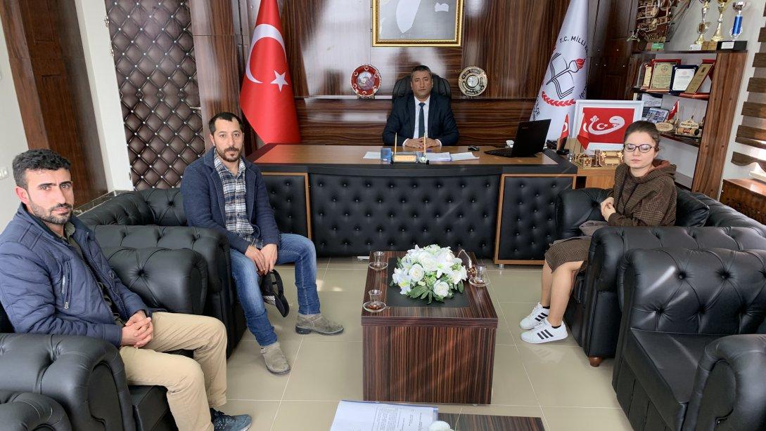 Özel Mazıdağı Akademi Özel Öğretim kursu Yetkilileri İlçe Milli Eğitim Müdürümüz Mehmet Şah AYDINER'i ziyaret etti.