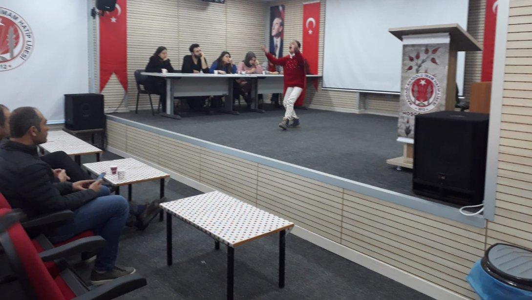 İlçemiz Mazıdağı Anadolu İmam Hatip Lisesi Konferans salonunda İstiklal Marşını En güzel okuma yarışması coşkuyla yapıldı.